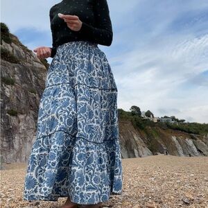 DayDress brand tiered block print skirt in Blue Pheasant, fully lined w/ pockets